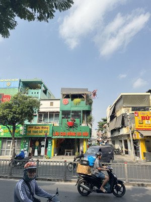 cho thuê nhà góc 2 mặt tiền nguyễn oanh ngay gần ngã tư nguyễn oanh với phan văn trị, gò vấp