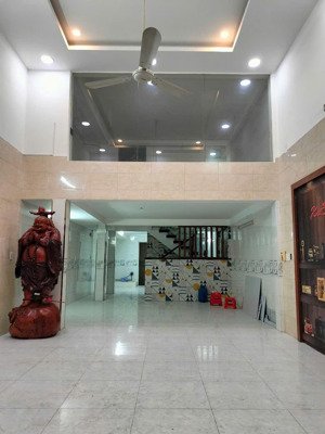 mt nguyễn oanh, ngay ngã 6 gv kd sầm uất, dt 4,7mx17m, 3 lầu 5pn giá tốt chỉ 29tr/tháng