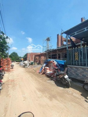 bán nhà riêng tại đường hương lộ 9, xã tân bình, vĩnh cửu, đồng nai, 1,88 tỷ, 86 m2