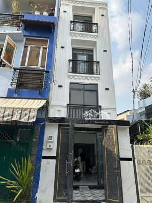chdv 10 phòng mới, full nt, hẻm 8m, gần chợ bà chiểu
