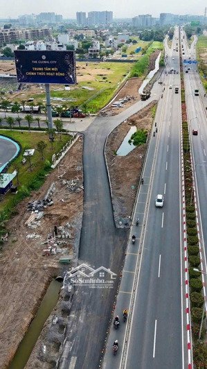 bán nhanh đất nền khu dân cư phú hữu ngay vòng xoay liên phường 8x20m giá 67tr/m