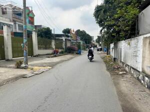 210m2 đất thổ cư mặt tiền lô B đường Thanh Niên, xã Phạm Văn Hai, Bình Chánh giá 2,8 tỷ