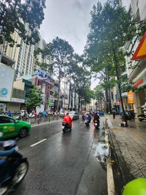 bán nhà mặt tiền trần hưng đạo p. cầu kho q.1 dt: 4x18.5m 4 lầu giá: 40 tỷ tl