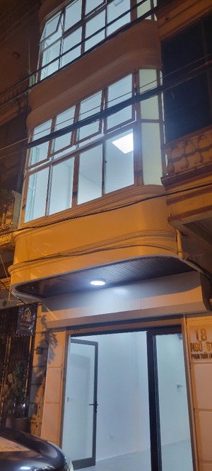 chính chủ cho thuê nhà số nhà 18 ngõ 61 phạm tuấn tài, cầu giấy, hà nội