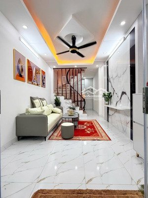 bán nhà phố nam dư - lĩnh nam - hoàng mai - ô tô đỗ cổng full đồ - sổ riêng 32m 5 tầng giá 5,98 tỷ.