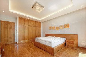 bán biệt phủ trung tâm hải châu - đà nẵng. rộng rãi - hiện đại - đẳng cấp. giá chỉ 34 tỷ.