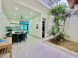 3, x tỷ - nhà đẹp sẵn sàng đón chủ mới! diện tích gần 150m2 rộng 5m