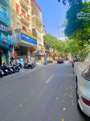 nhà mặt phố hàng gai, 60 tỷ, 65m2, 6pn, 4wc, đầy đủ nội thất