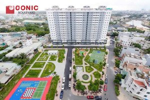 căn hộ 114m2 giá hơn 3tỷ2. bank hỗ trợ 85% sổ sẵn sang tên ngay. nhận nhà chỉ 370tr. còn ck thêm