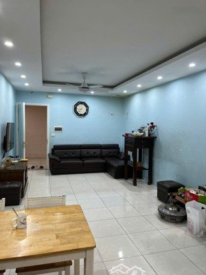 siêu hiếm căn hộ 64m2 tòa đại kim building 2pn. ban công hướng nam siêu thoáng mát giá chỉ 3.7 tỷ