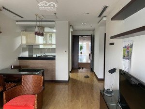 cần tiền bán cc hòa bình green apartment, 5,75 tỉ có thương lượng 70m2, quận ba đình