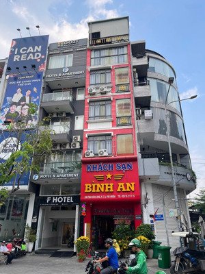 siêu phẩm tại đường phan xích long