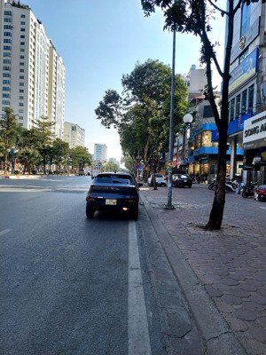 bán nhà mặt phố văn cao dt: 120m2, nhà 10 tầng 1 hầm, giá: 85 tỷ. ba đình