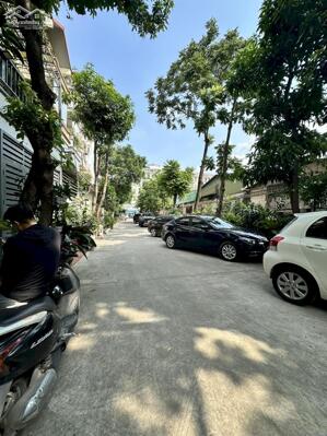 [SIÊU HOT] BÁN NHÀ ĐẸP VẠN PHÚC – HÀNG XÓM HIMLAM VẠN PHÚC. DIỆN TÍCH RỘNG, GIÁ ĐẸP