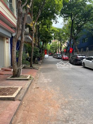 bán nhà siêu hiếm kđt đại kim - hoàng mai - phân lô - ô tô tránh. dt 68m2 x 5 tầng. giá 17.9 tỷ