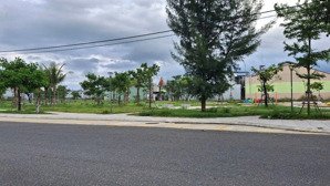 bán đất mặt tiền đường đàm thanh 7 - p. hải vân - đà nẵng. - dt: 95,8m ngang 5m.
