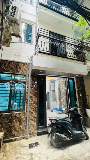chính chủ bán nhà riêng có thang máy 30m2, 6,868 tỷ tại phố quan nhân, thanh xuân, hn giá siêu hời.