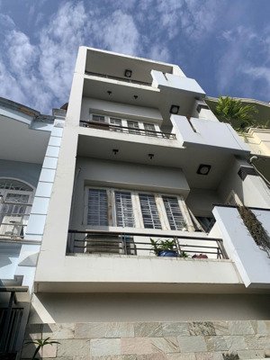 bán nhà hẻm 5m nguyễn thượng hiền, 4 x 14m, trệt 2 lầu st giá 8.9 tỷ tl