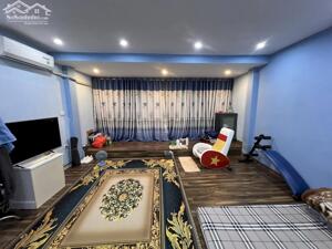 Bán nhà phố Trương Định, Hoàng Mai 2 mặt tiền, ô tô tránh tiện KD, 4 tầng 48m2 giá 20.2 tỷ