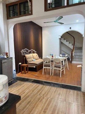 bán nhà riêng hoàng hoa thám ba đình, cổng riêng có sân giá tốt dưới 8 tỷ