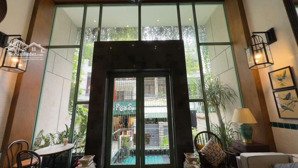 khách sạn 7 tầng khu phố tây doanh thu 150tr/tháng giá chỉ 29 tỷ