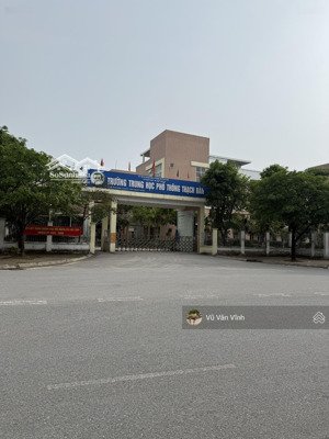 bán đất cạnh trường cấp 3 thạch bàn, 2 mặt tiền ô tô, 60m2, mặt tiền 5m, giá nhỉnh 11 tỷ.