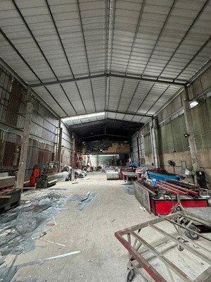 chính chủ cần bán gấp lô đất hơn 1000m2 mt tl10!!!