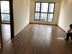 chỉ 12tr căn hộ 80m2, 2 ngủ tầng trung đẹp tại 125 hoàng ngân plaza. lh 