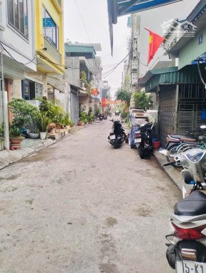 bán nhà 3 tầng đường 5m trại chuối, hồng bàng chỉ 2,x tỷ