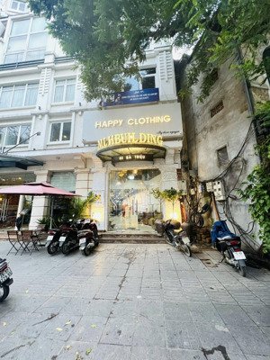 chính chủ cho thuê mặt bằng kinh doanh tầng 1 + 2 diện tích 200m2 mặt phố bà triệu cách hồ gươm 50m