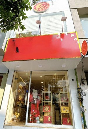 cho thuê nhà mặt tiền 128m2 nguyễn đình chiểu, quận 3, khu vực trung tâm 1 trệt, lầu 3pn 2wc