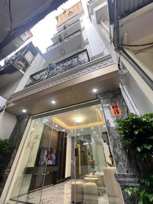 bán nhà trường chinh 3 bước ra phố - 33m 5 tầng mới cóng tặng full nội thất .