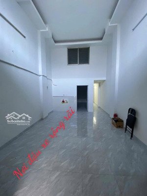 phòng đẹp mới 100% trường chinh cộng hoà ( gần bigc ). q tân phú - chỉ 2,9 triệu