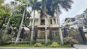 biệt thự cổ điển đường 21, p. an khánh, q2 dt 24 x 15m cn 360m2 xd 457 m2 chủ bán đi định cư