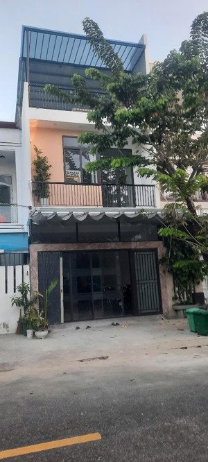 cần bán ngôi nhà mặt tiền đường hoàng hiệp, phường hòa xuân, thành phố đà nẵng