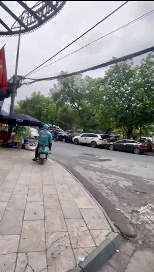 bán nhà riêng tại tú mỡ, 6,85 tỷ, 33 m2, view đẹp, nhiều tiện ích vài bước ra phố-su cóc đỗ cửa.