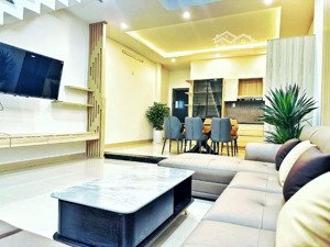 nhà đẹp mặt phố 15m sát phố tây an thượng cách biển 450m