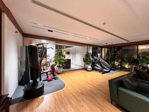 bán căn hộ the park home d.vọng cầu giấy 285m 4ngủ 3w, 1p thờ, sổ đỏ lâu dài full nt, 2 slot ô tô