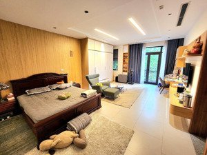 khương trung - 8tầng - thang máy - ôtô - kinh doanh 45m2 x mt5m giá 16 tỷ.