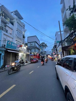 bán nhả mặt tiền tân phước, quận 10 - diện tích 6 x 10m - trệt 4 lầu - giá 20 tỷ thương lượng