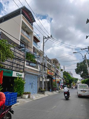 bán nhà hxh 6m nguyễn văn khối, p11, dt: 5x19m, kc: 1 trệt 4 lầu, giá: 9 tỷ tl