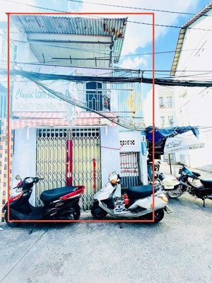 bán nhà hẻm xe hơi ngủ trong nhà tôn thất thuyết quận 4