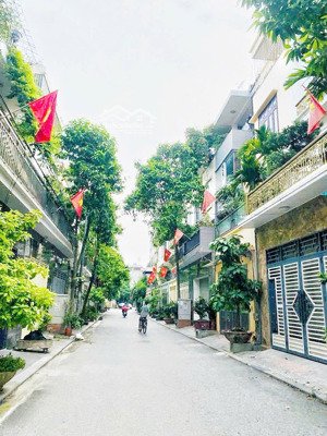 chính chủ bán gấp nhà liền kề kđt văn phú, hà đông 90m² - full nội thất, giá tốt chỉ 21,5 tỷ