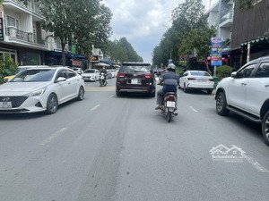 cần sang mặt bằng góc 2 mặt tiền khu d2d phường thống nhất dt 10x20 vị trí đẹp