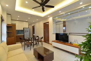 bán tòa nhà căn hộ 8 tầng diện tích 200m2 mặt tiền 10m khu phố trịnh công sơn tây hồ, hà nội