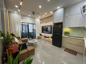 bán nhà long biên - 7 tầng - ô tô 7 chỗ vào nhà, gần đầu ngõ đầu ngõ, giá 13,8 tỷ