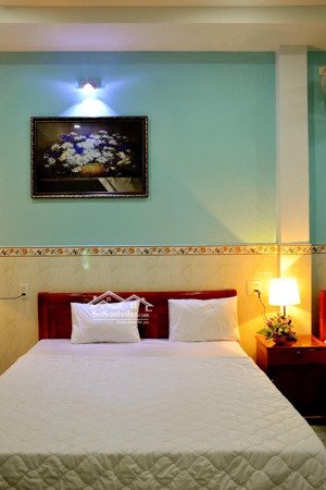 cần bán khách sạn mt chương dương, ngay trung tâm - sát biển