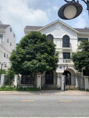 25 tỷ! liền kề xẻ khe sao biển 131m2, xây dựng 70m2/sàn cách biển 50m vinhomes ocean park gia lâm