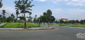 duy nhất lô 100m2 hướng đông nam view vườn nướng giá sốc vì rẻ