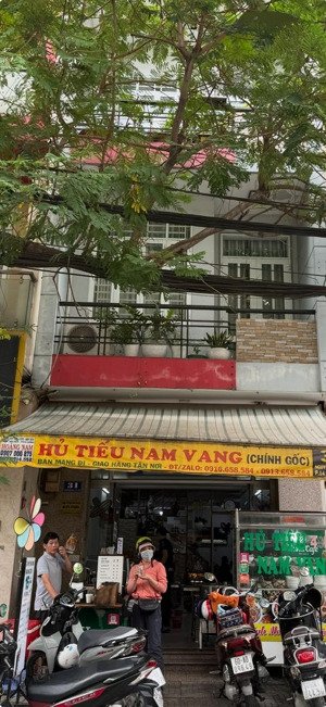 cần bán căn mặt tiền ngang 4.5m dài 17m nguyễn hồng đào & trường chinh, 16 tỷ 67m2. nhà 3 tầng